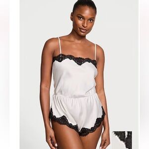 NWT Victoria’s Secret Dream Angels Satin Lace-Trim Romper size M